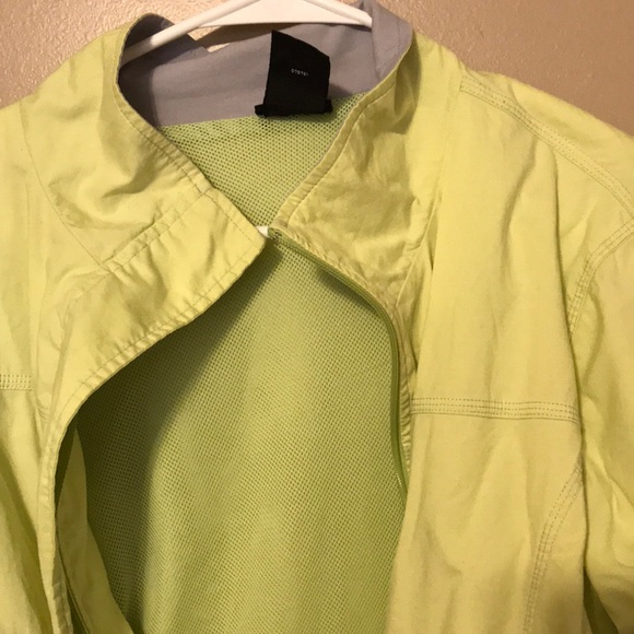 Jacket - Picture 2 of 5